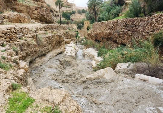 שיטפון נחל פרת מנזר סנט ג’ורג’ | שיטפונות במדבר יהודה
